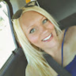 Meet your Posher, Desiree